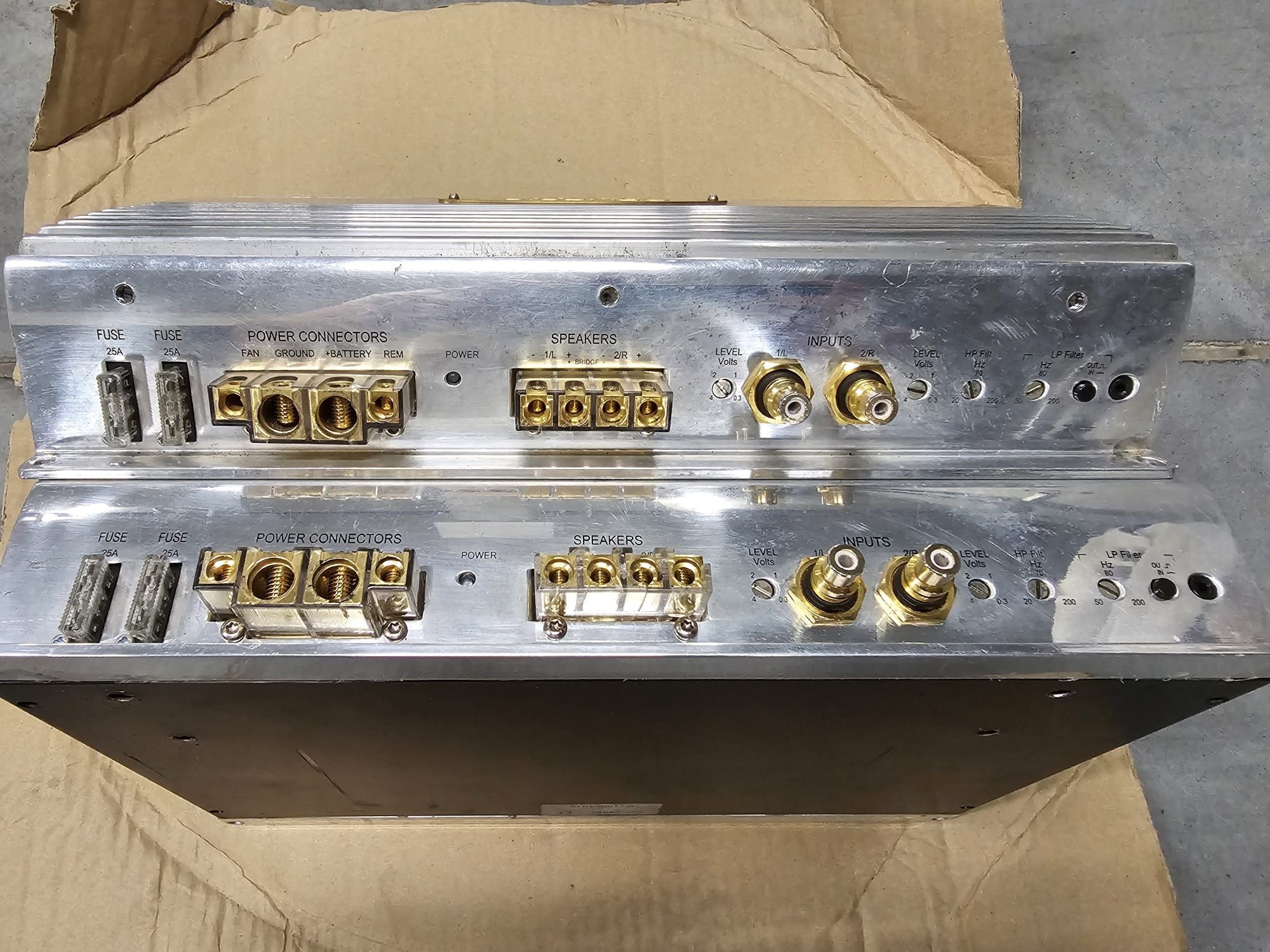 Genesis Dual Mono wzmacniacz