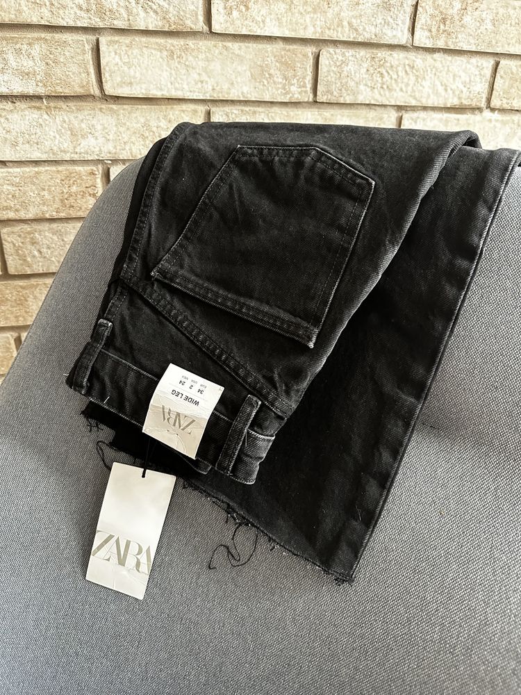 Широкі джинси з розрізами Zara
