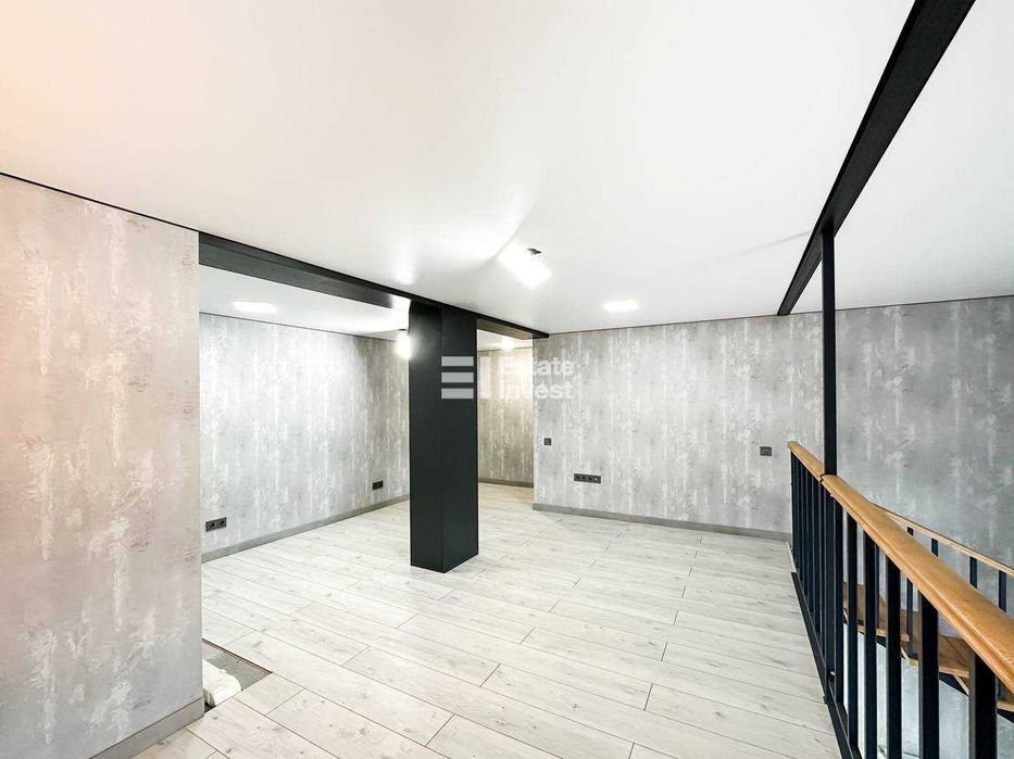 Продам 1 кімн. дворівневу квартиру на пр. Індустріальний, 6.