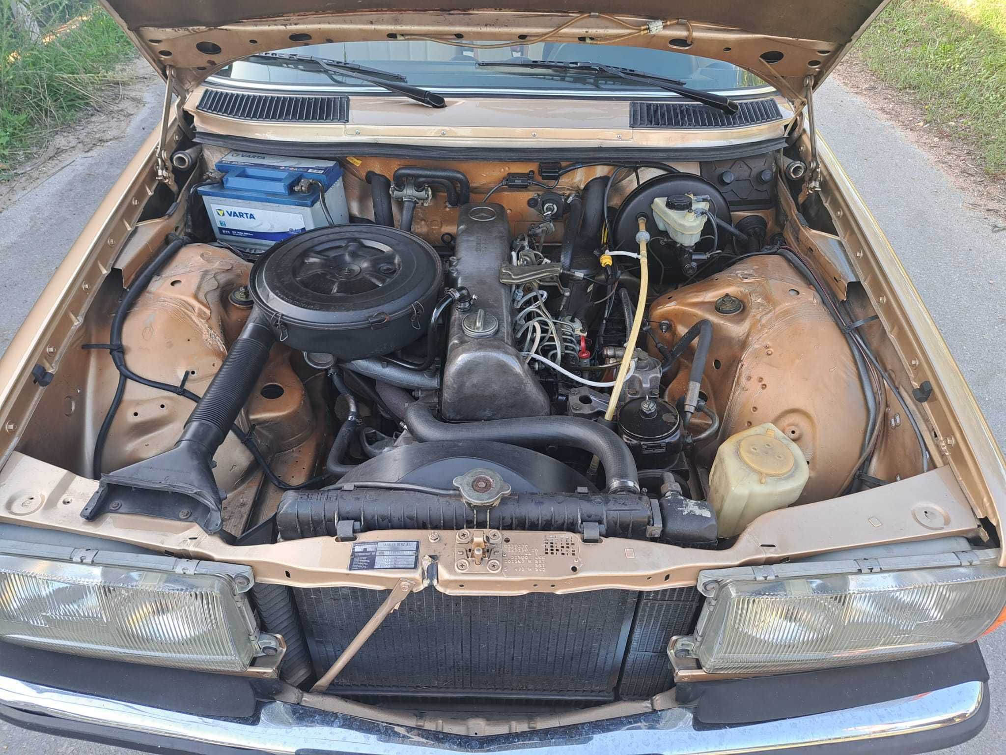 Mercedes-Benz 300D