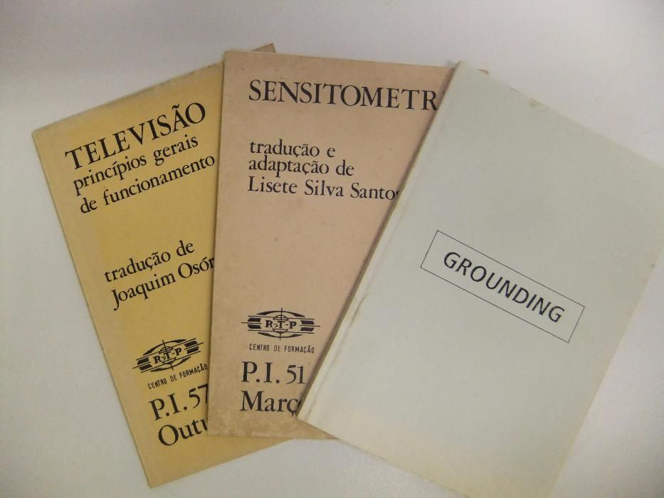 Lote de 3 livros técnicos.