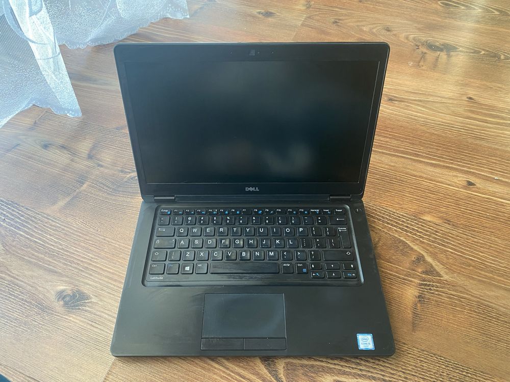 Laptop biznesowy DELL na gwarancji