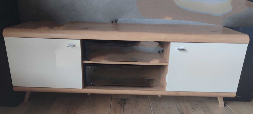 Komoda  pod telewizor