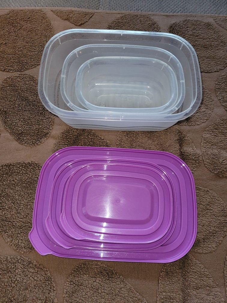 3 Pojemniki Plastikowe do przechowywania żywności/ Pojem 1  0.5  0.25