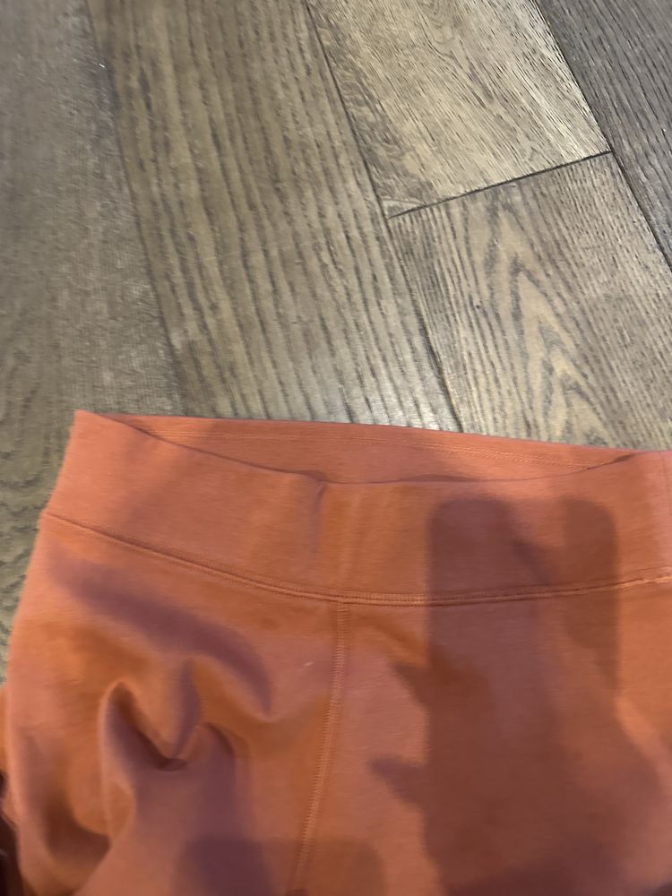 Legginsy damskie Nike – sportowy komfort i styl
