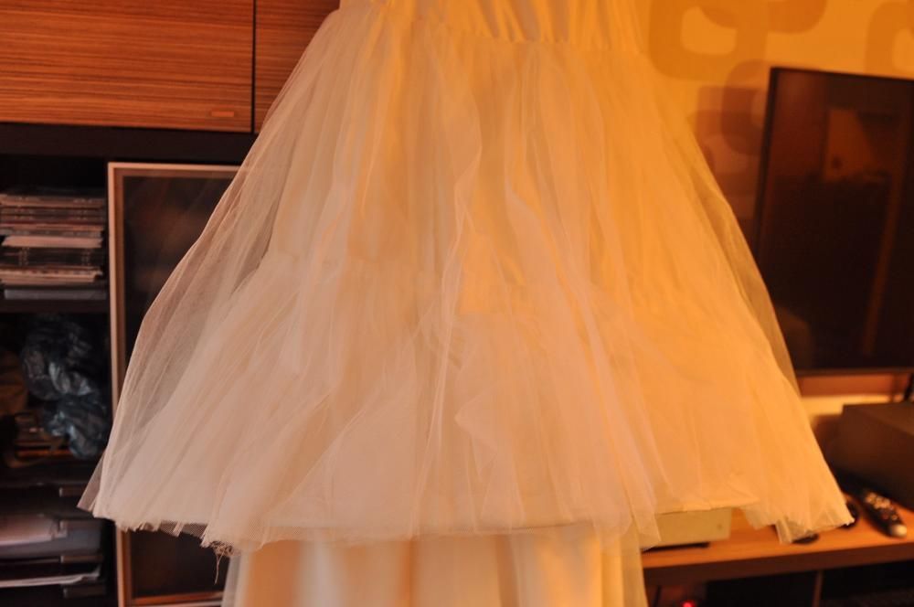 OKAZJA! Piękna suknia ślubna MS Moda, r. 36-38, kość słoniowa