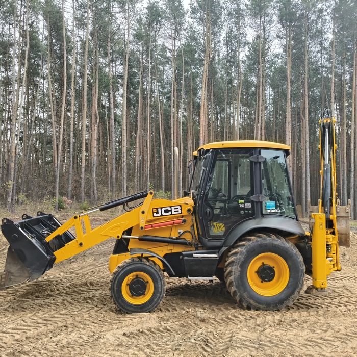 Koparko-ładowarka JCB 3CX