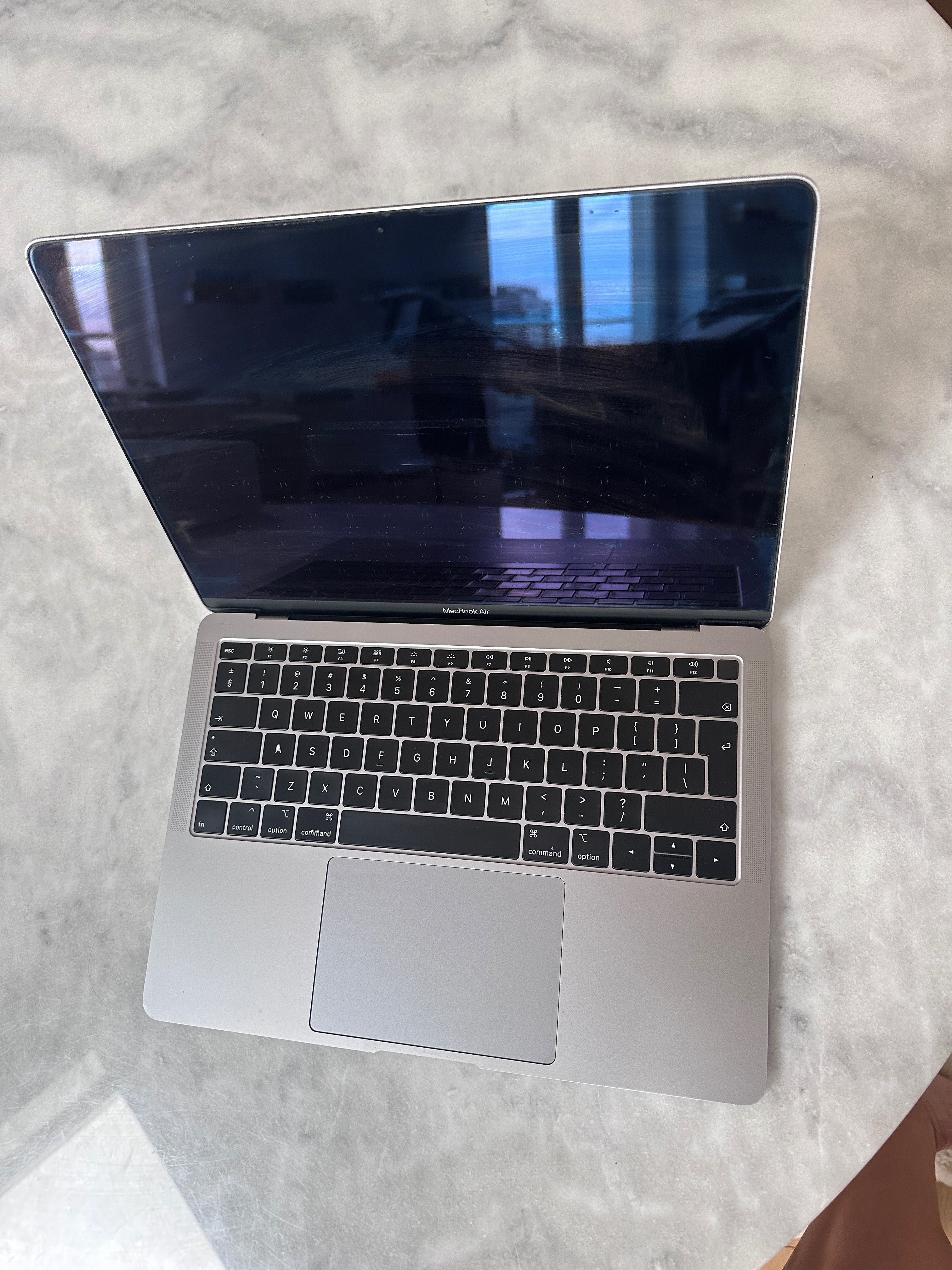 MacBook Air 13 cali 128GB