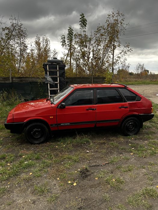 Авто  ВАЗ  21093