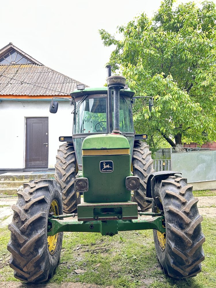 Трактор John deere 3040