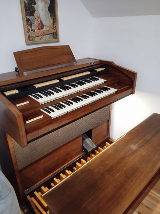 Organy analogowe Viscount