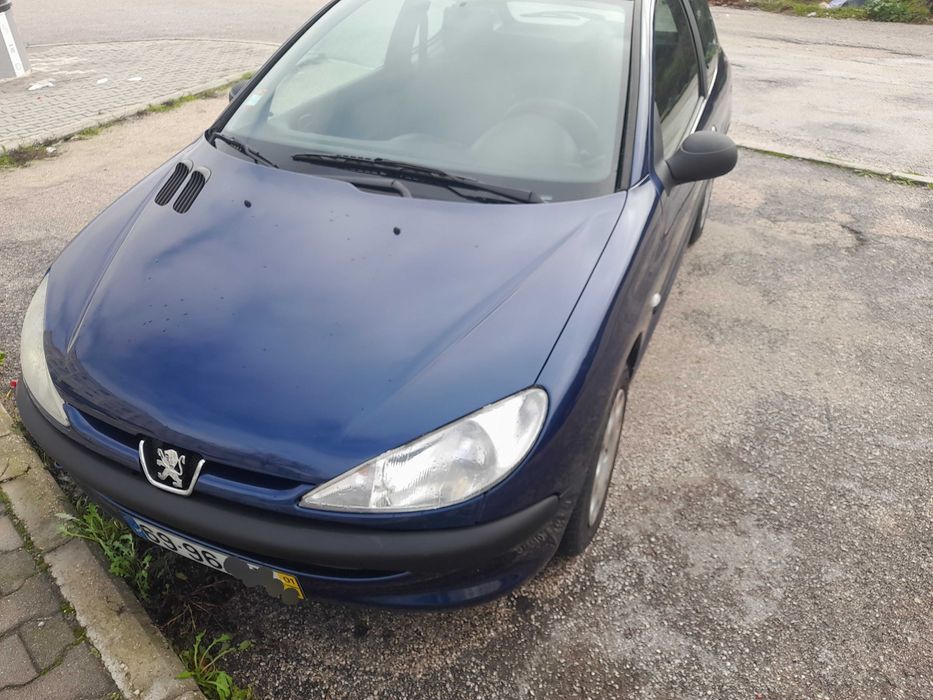 PEUGEOT 206 1.200 ANO 2001