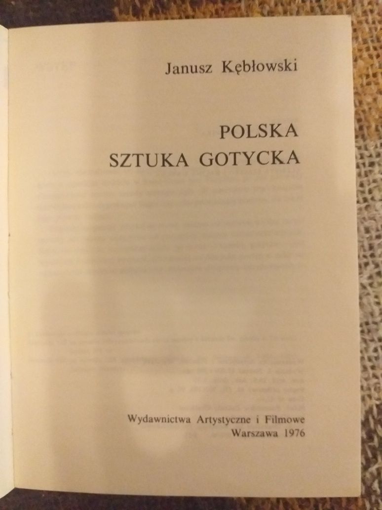 J.Kłębowski Polska sztuka gotycka WSiF 1976