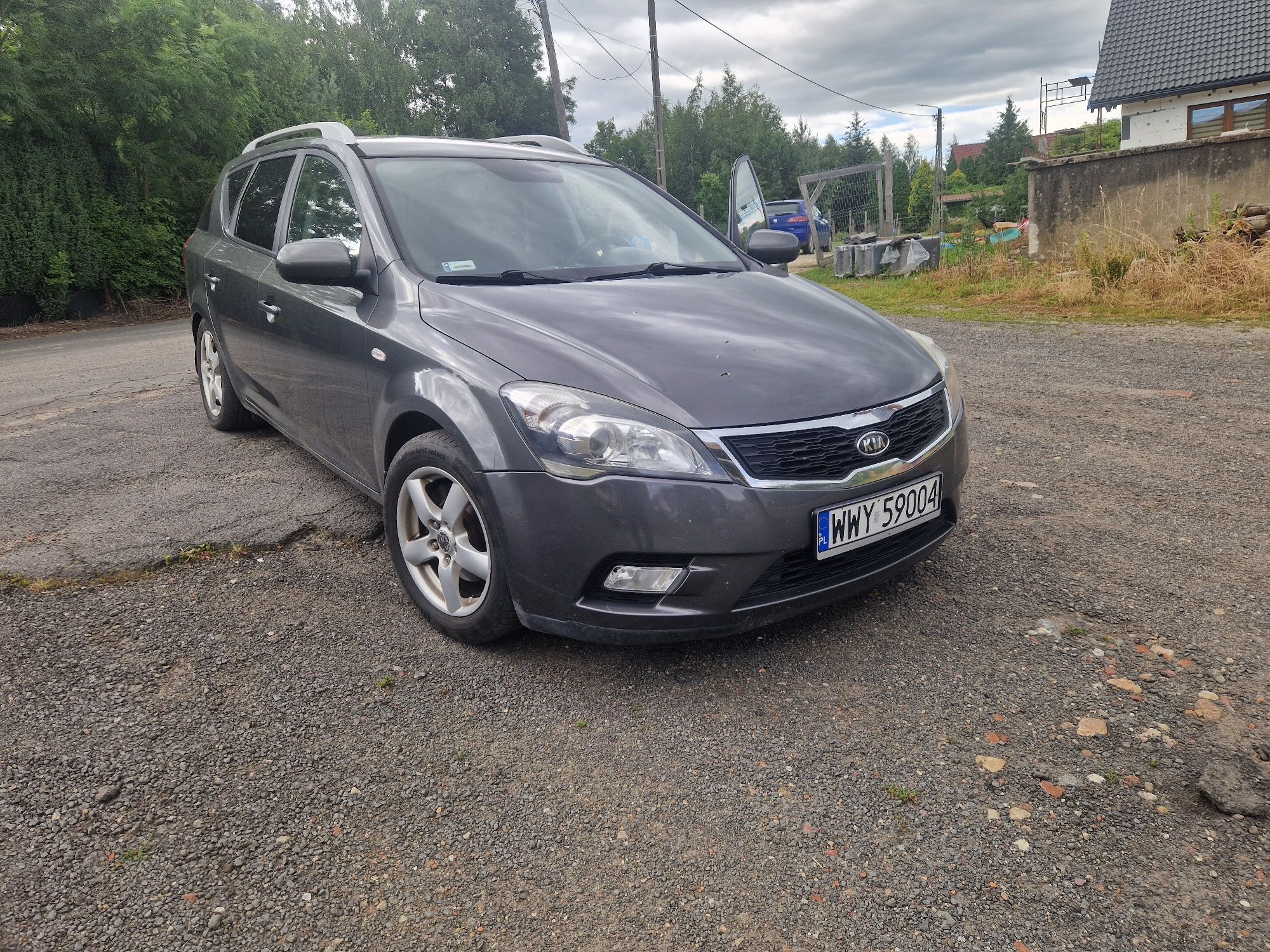 Kia  ceed 1.6 crdi dobry stan