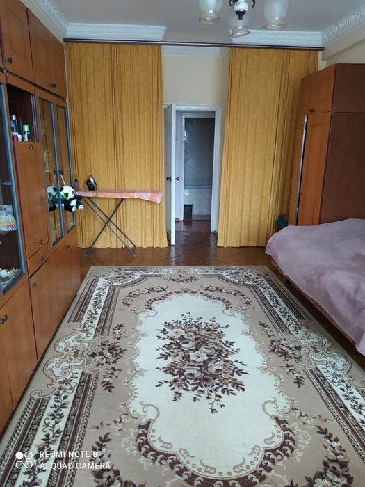 Продаж 4 - х. кімнатної квартири Площа Перемоги