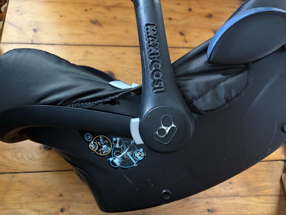 Fotelik samochodowy/ nosidelko Maxi Cosi