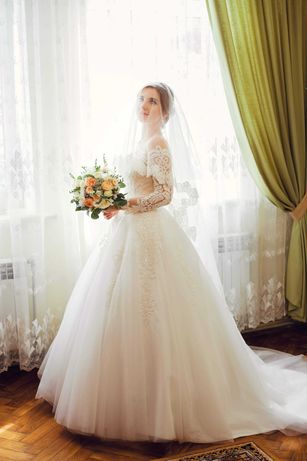 Весільна сукня Silviamo