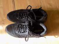 buty sportowe czarne