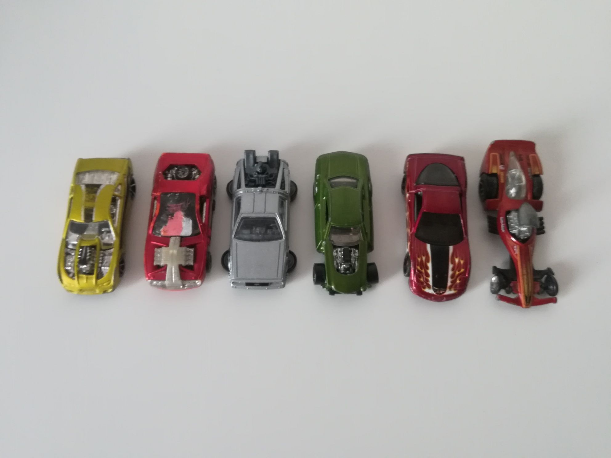 HOT WHEELS auta, resorki, samochody metalowe.