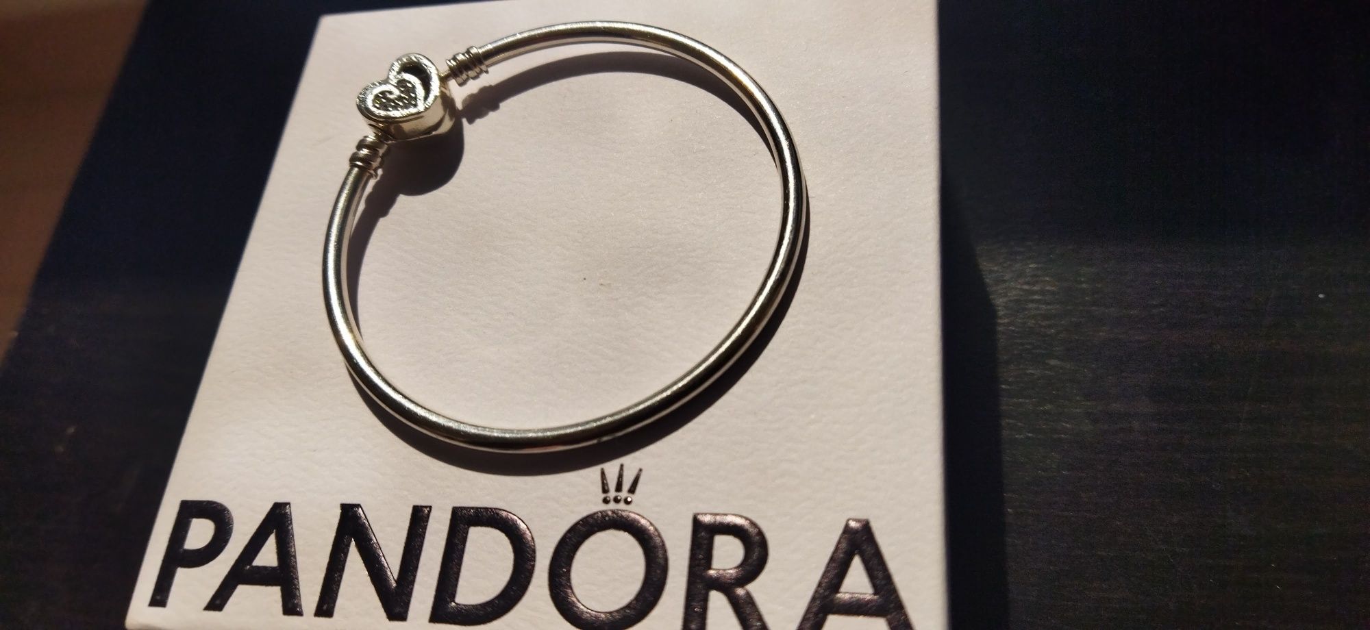Pulseira Pandora prata edição limitada fecho coração zircão forever an