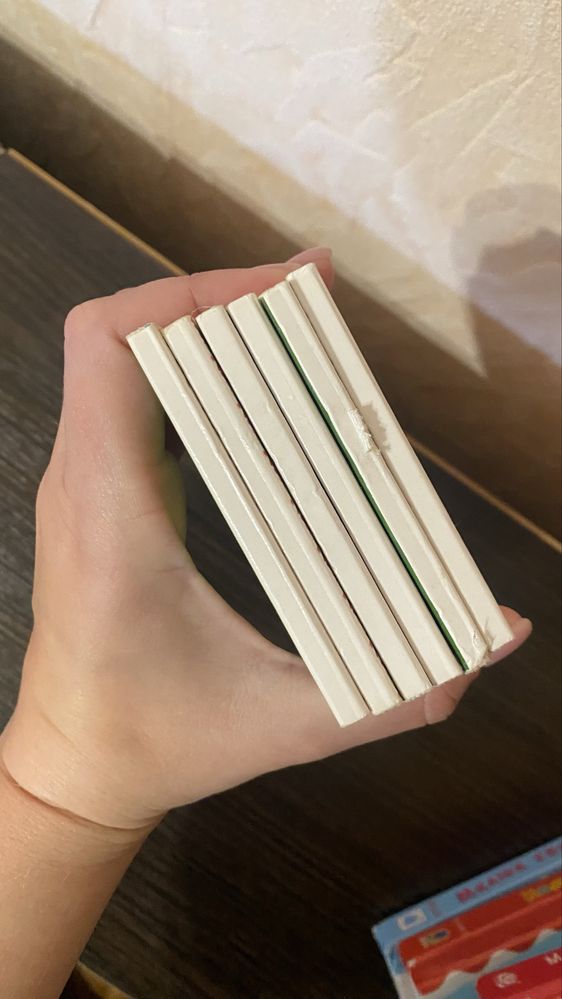 Книжки для діток 0+ на різні тематики