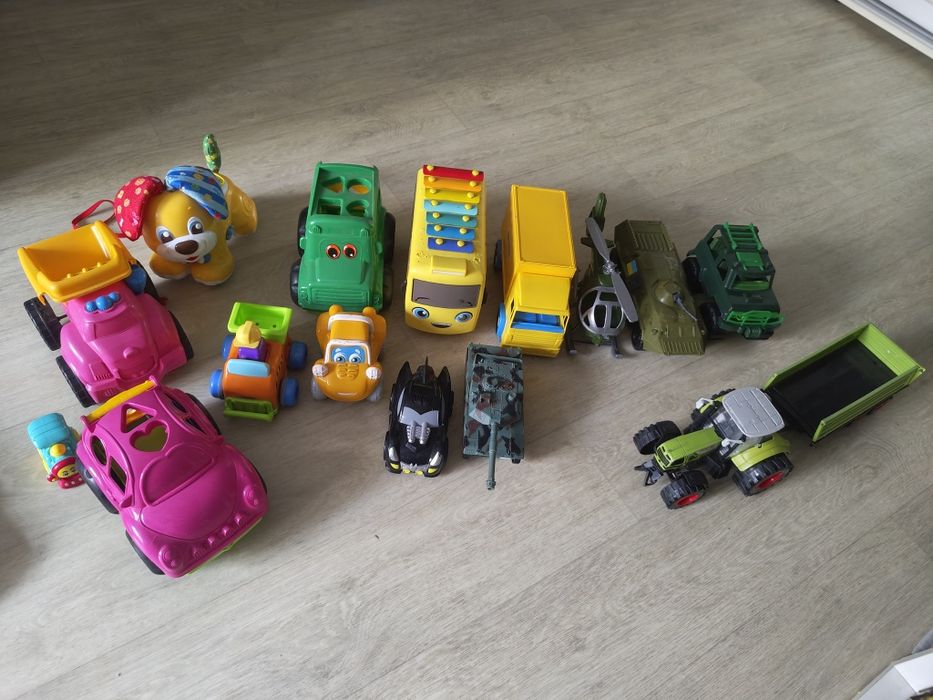 Машинка сортер развивающие пальчиковый лабиринт игрушки іграшки