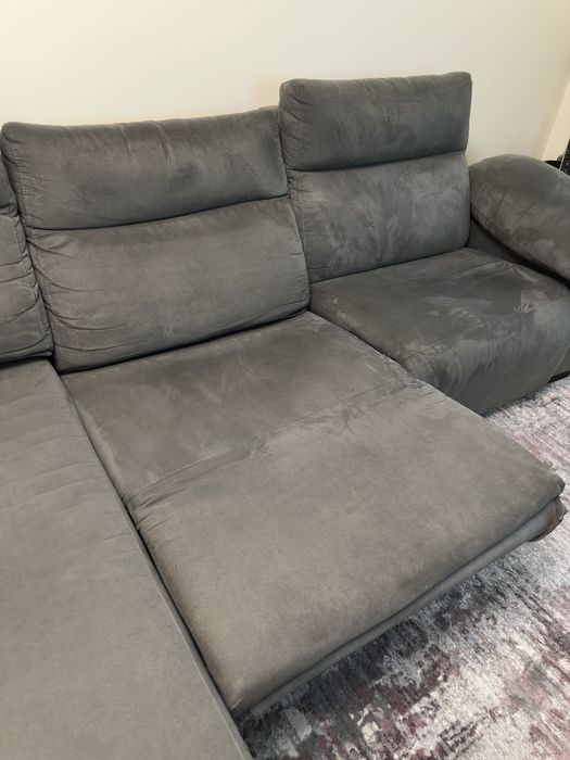 Sofá 3 lugares com Chaise Louge e relax elétrico