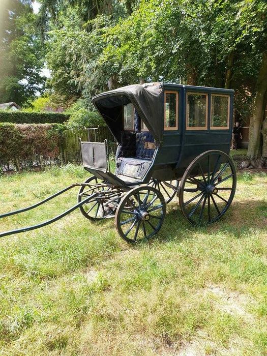 Bryczka Francuski omnibus. Antyk. 
W idealnym stanie.