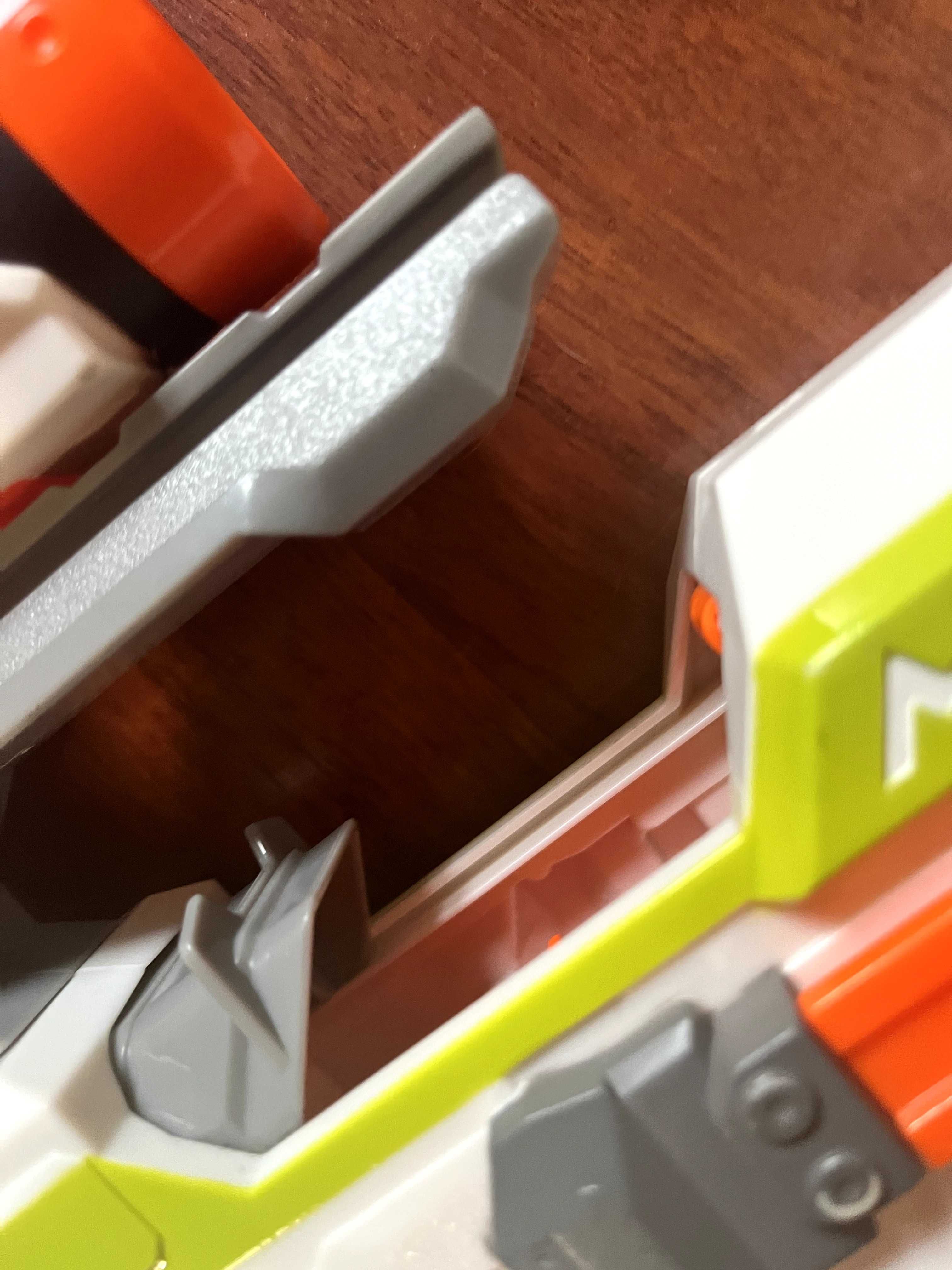 Nerf półautomatyczny Modulus ECS-10 + 10 strzałek