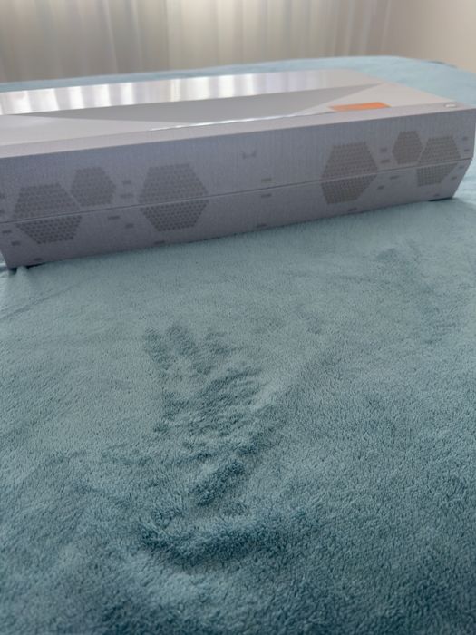 Optoma CinemaX P2 — para peças / não funciona — com comando e cabo64286655599105124