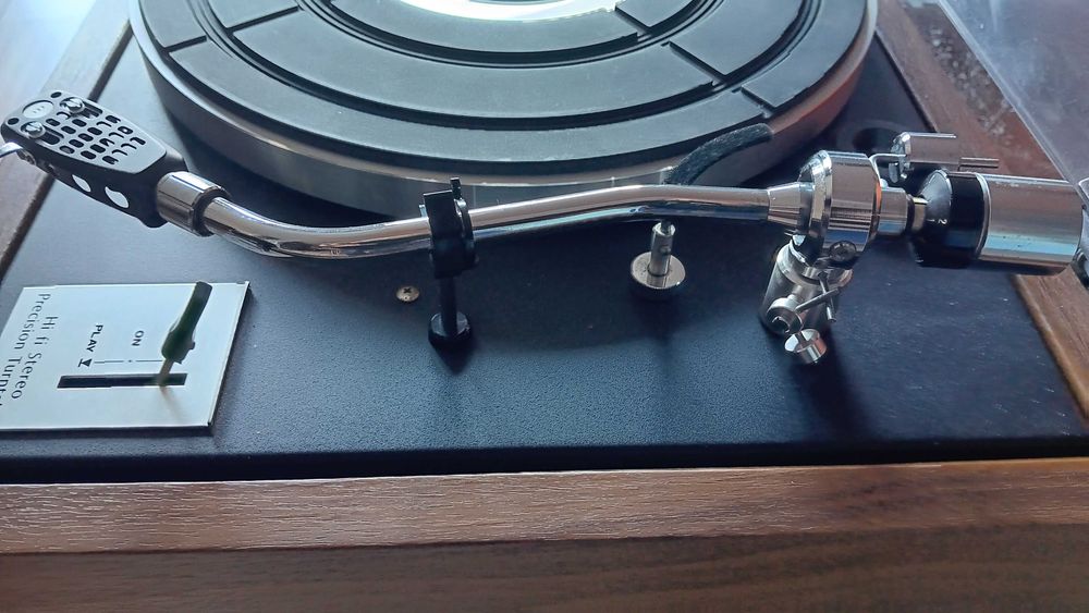 Gramofon CEC BD-2000