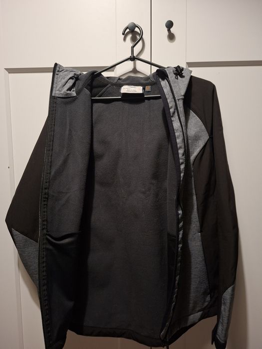Softshell Mountain Warehouse rozm. 40