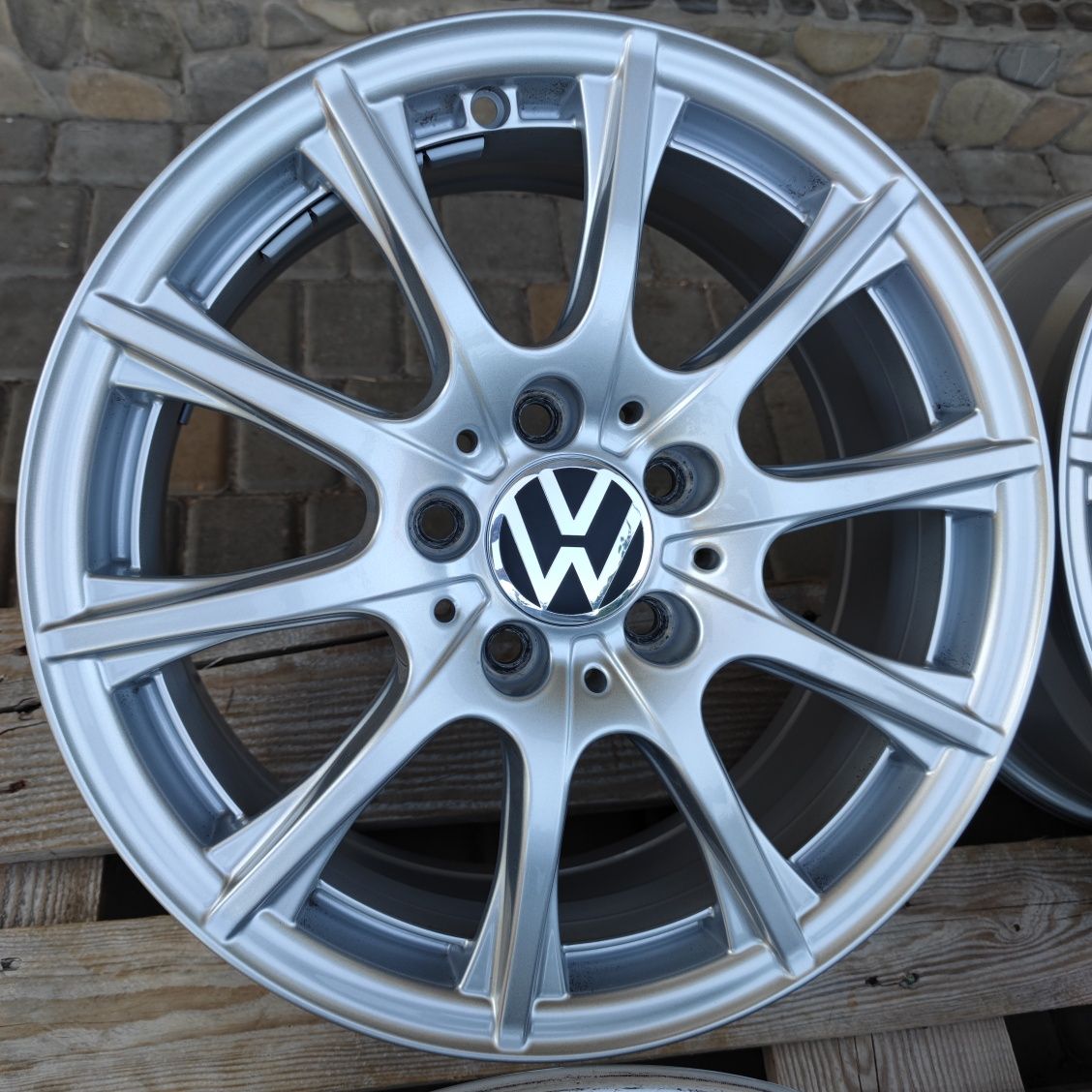 5x112 VW Jetta •Passat B6 B7•B8•Golf Audi A4 W205 W204 W 212 Диски