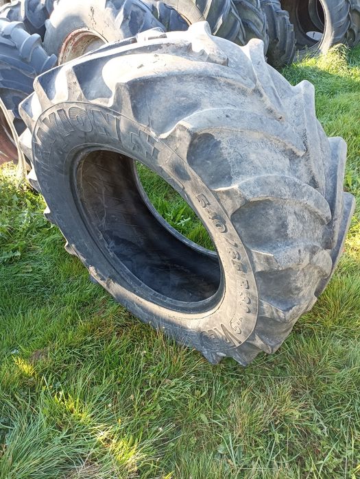 Opona vredestein 540/65 R - 30 TRAXION +