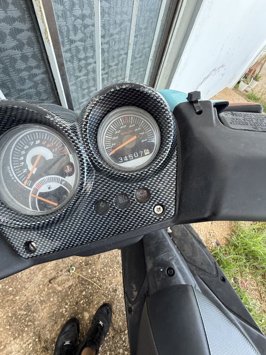 Aerox 50 CC edicao valentino rossi