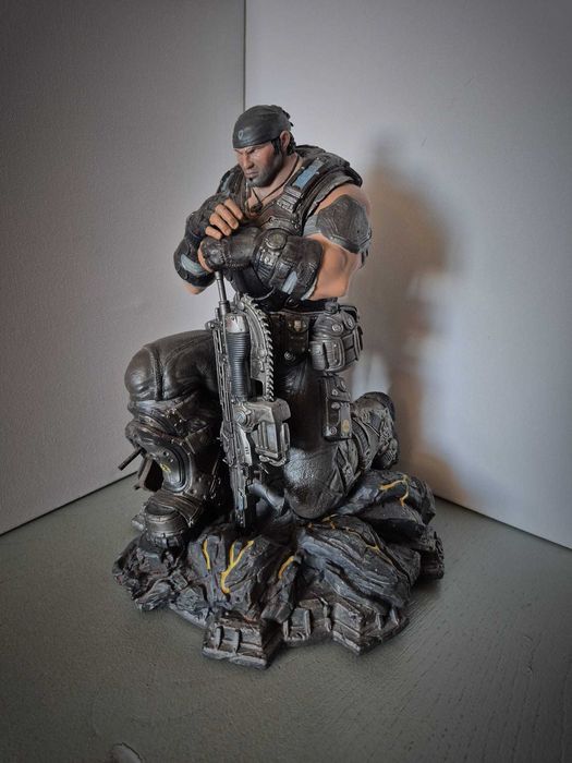 Figura Gears of War 3 Epic edition Marcus Fenix