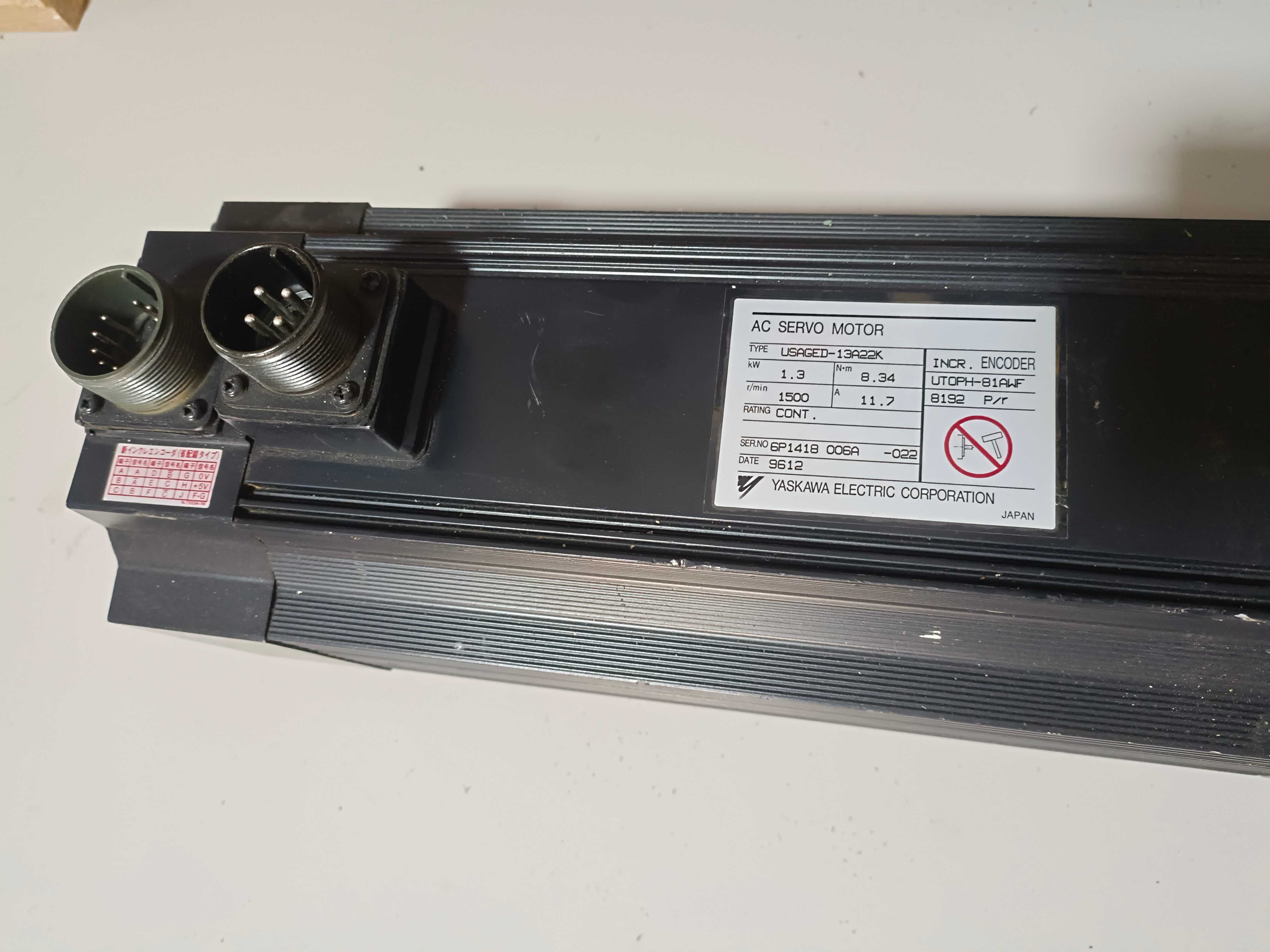 Servo MOTOR YASKAWA encoder