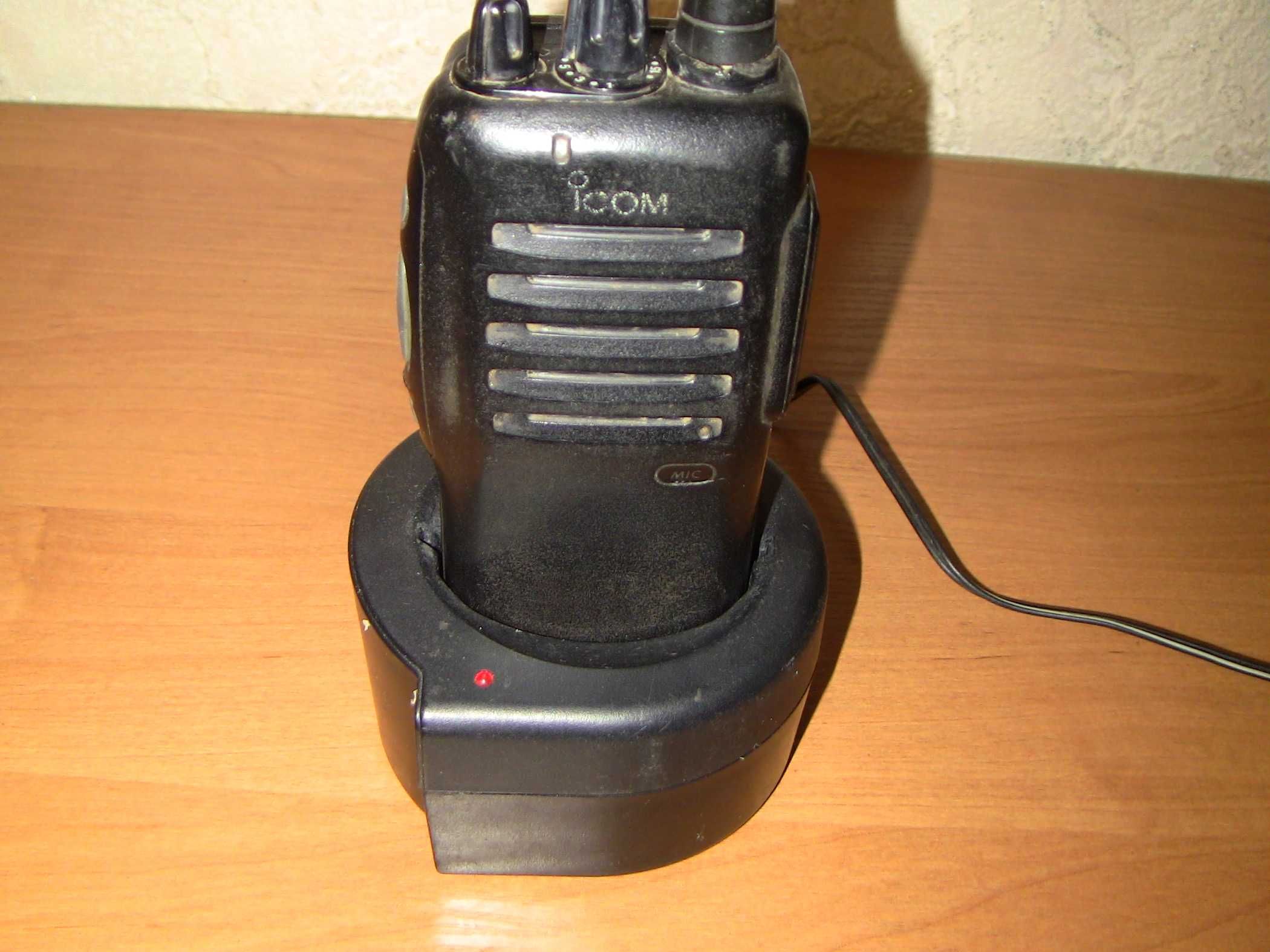 Радиостанция ICOM IC - F21