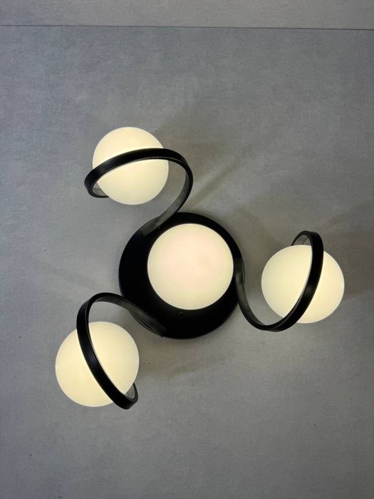 Стельова люстра,люстра на 4 плафони