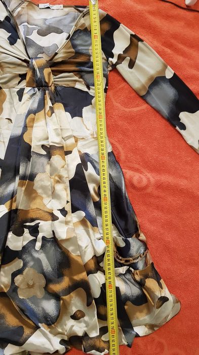 Lekka sukienka wizytowa albo na co dzień