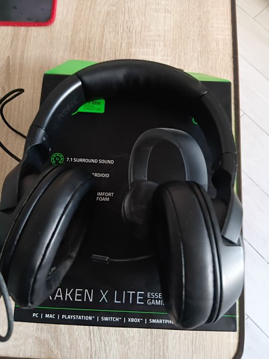 Акція. Навушники Razer KRAKEN Lite.лівий навушник  не прцює