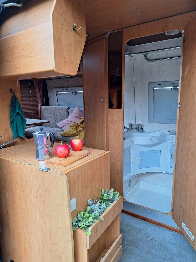 Kamper camper van wynajem wynajmę wypożyczę wypożyczalnia campervan