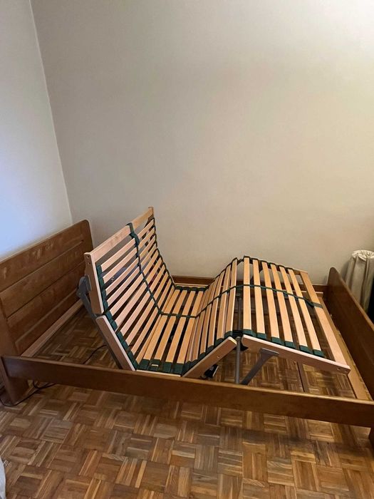 Łóżko rehabilitacyjne z regulacją – stelaż z silnikiem OKIMAT IPSE