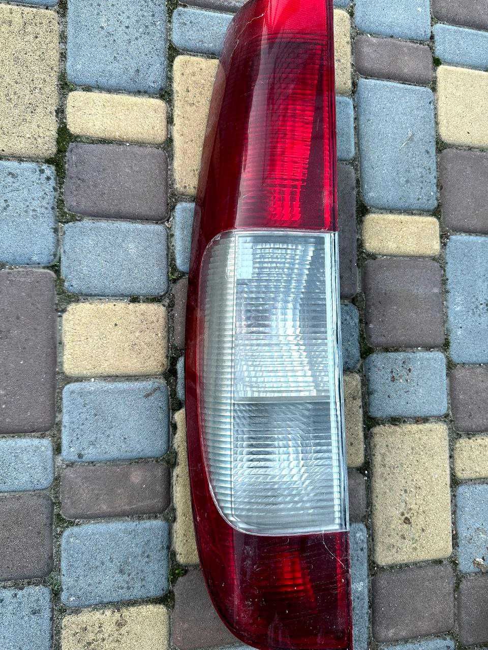 Стоп задній лівий правий Mercedes Vito W639