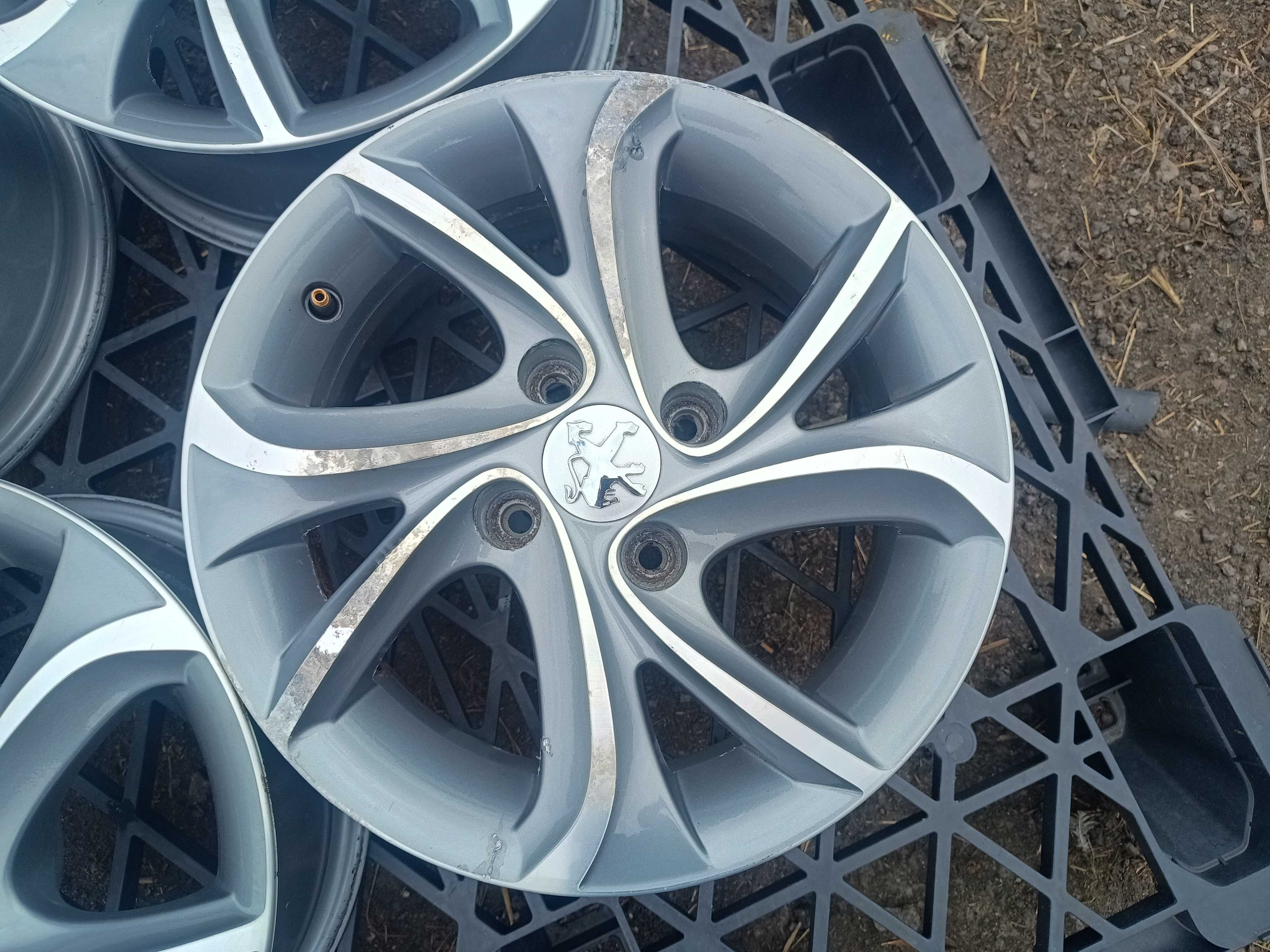 Alufelgi Peugeot 15'' 4x108 Citroen