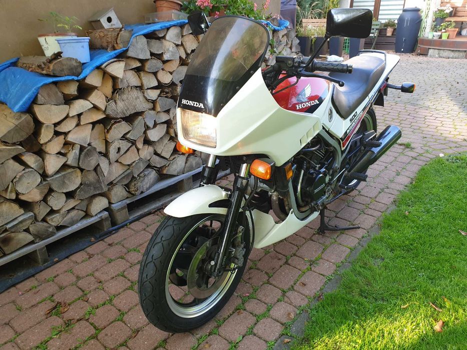 Honda VF 500F Interceptor, V4 70KM, 1984r.