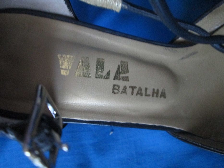 Calçado vintage em pele - fabrico nacional