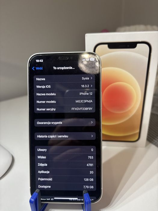 Iphone 12 biały w bardzo dobrym stanie !