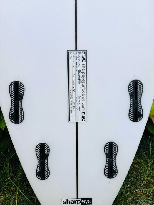 Prancha Surf Sharpeye 5'10 Inferno FT - OPORTUNIDADE!