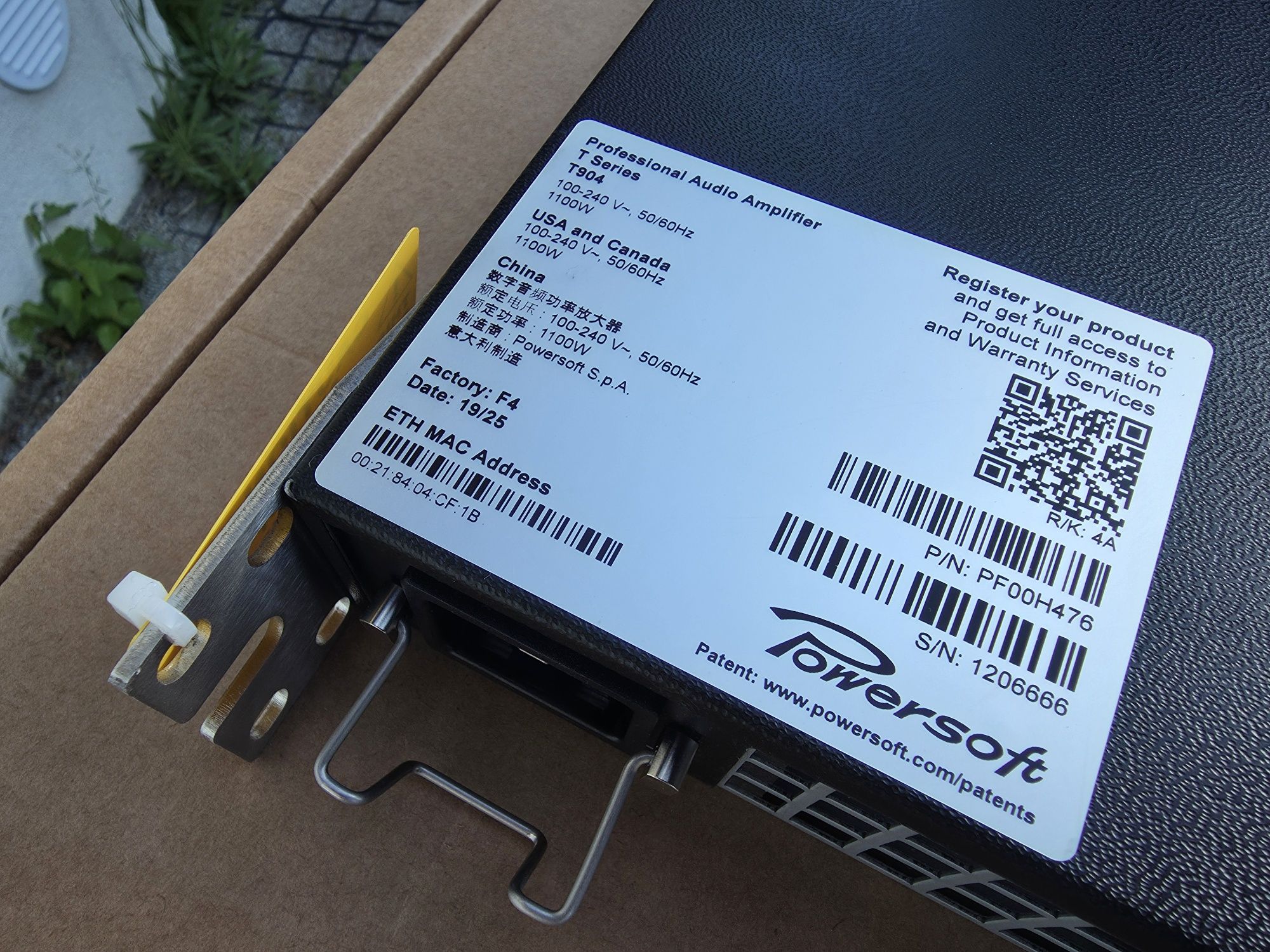 Powersoft T904 DSP / DANTE - 4x2000W, Wzmacniacz